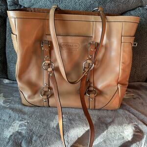 Coach Gallery Tote Bag Tan Leather Turnlock Large Carryall F11525